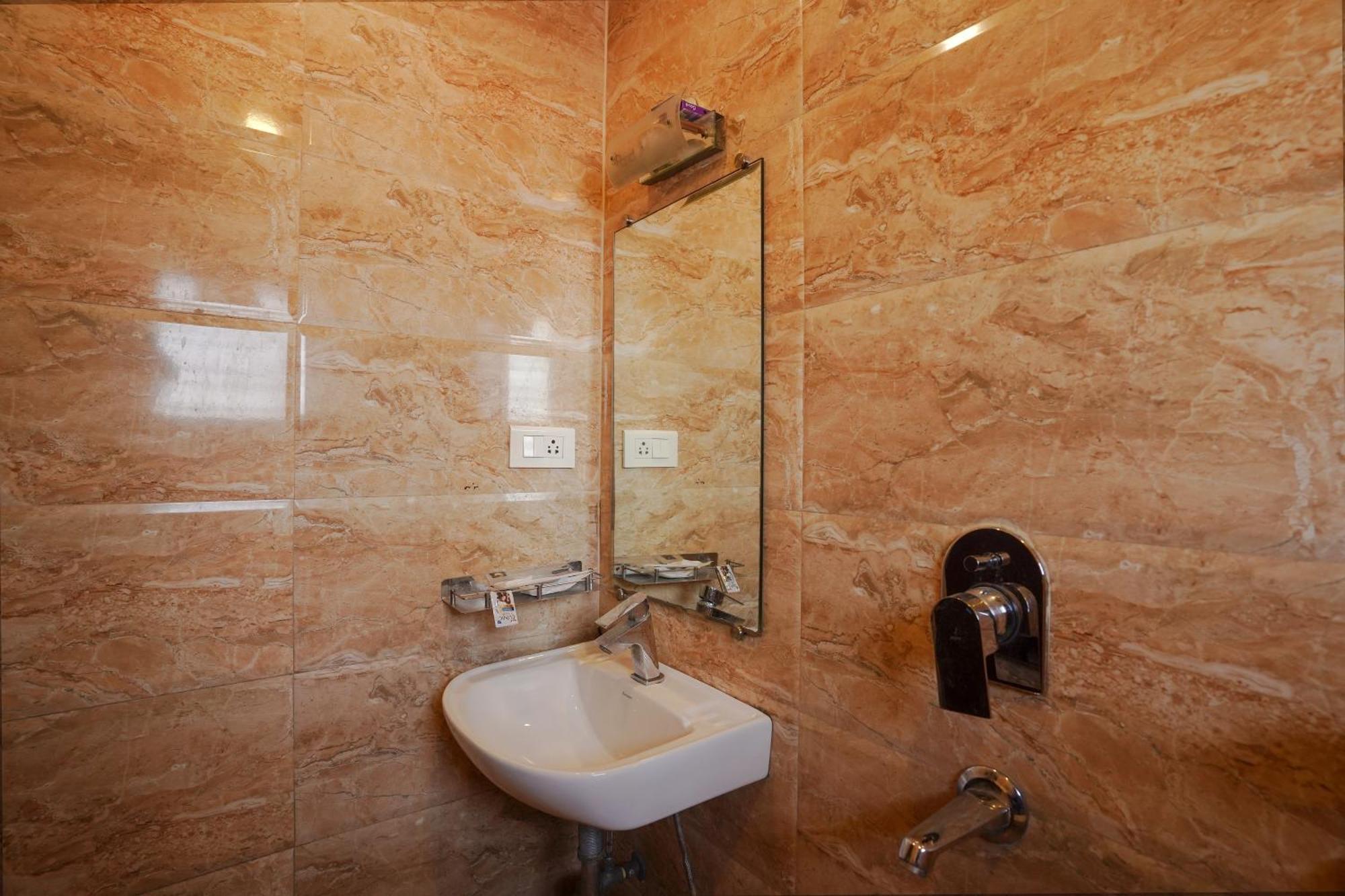 Hotel Sheldon International Near Science City 콜카타 외부 사진