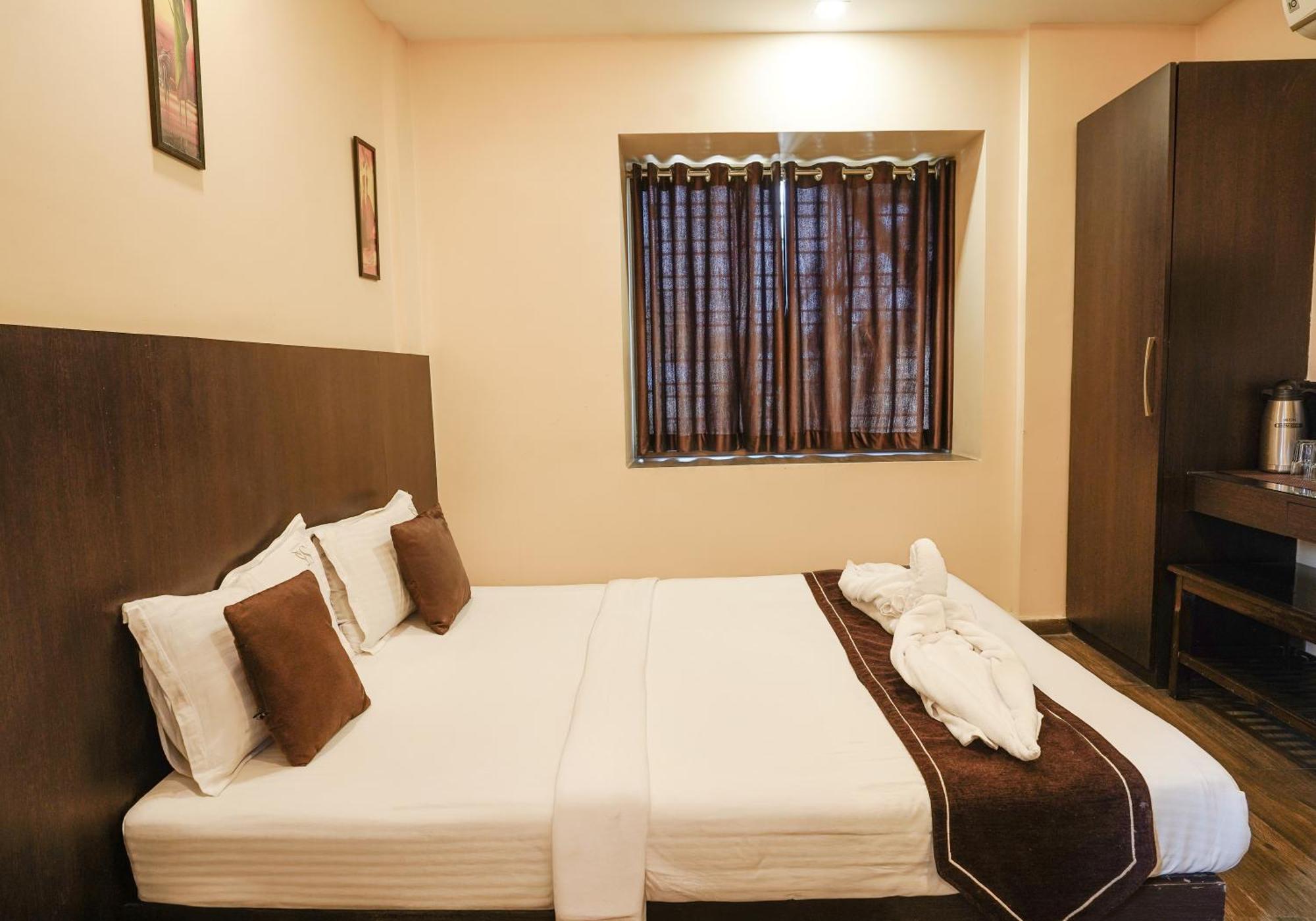 Hotel Sheldon International Near Science City 콜카타 외부 사진