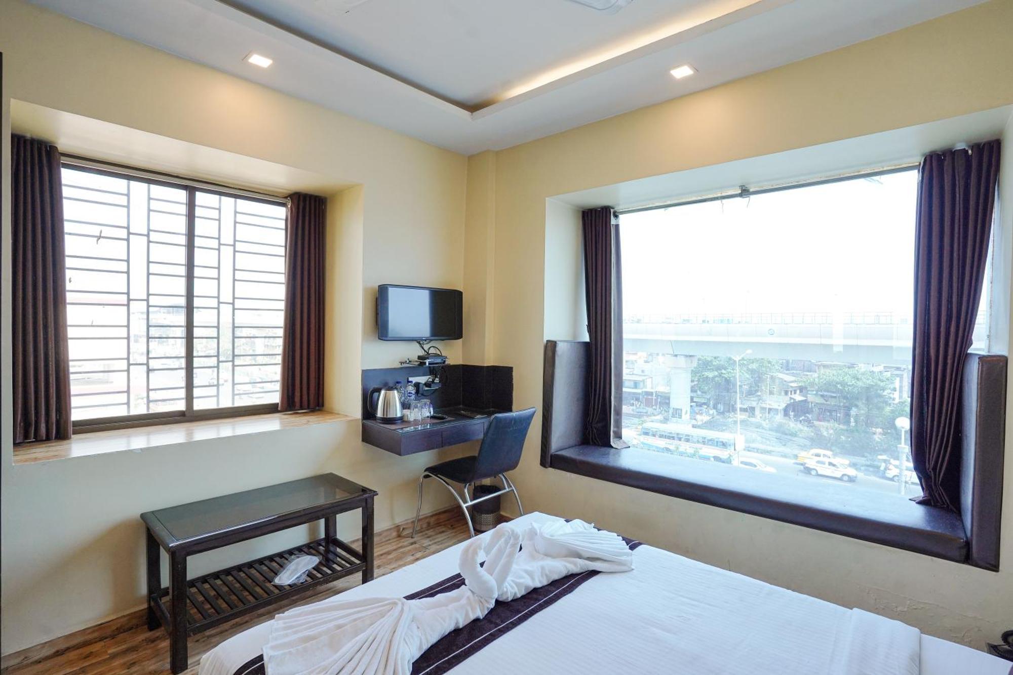 Hotel Sheldon International Near Science City 콜카타 외부 사진