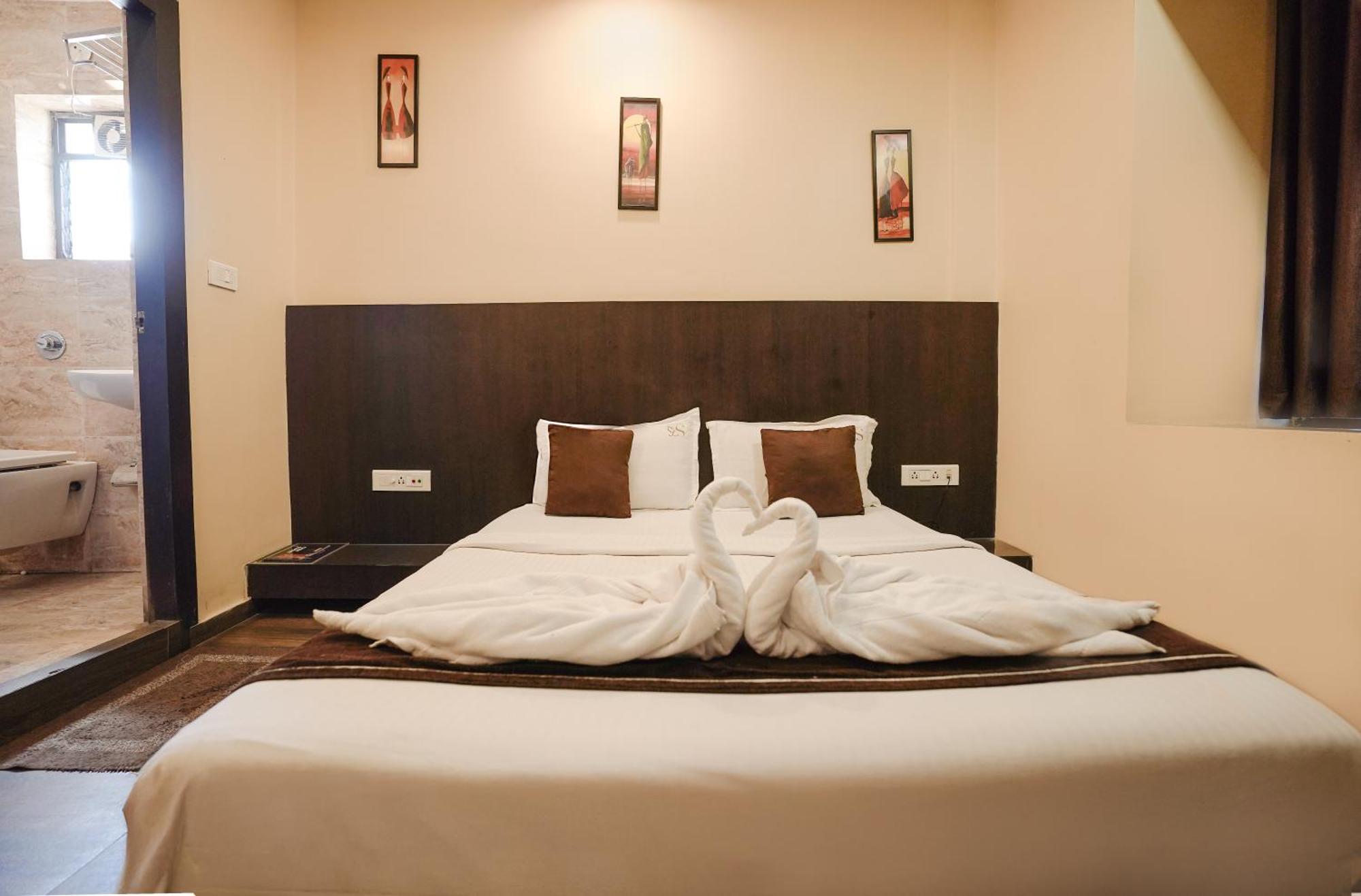 Hotel Sheldon International Near Science City 콜카타 외부 사진